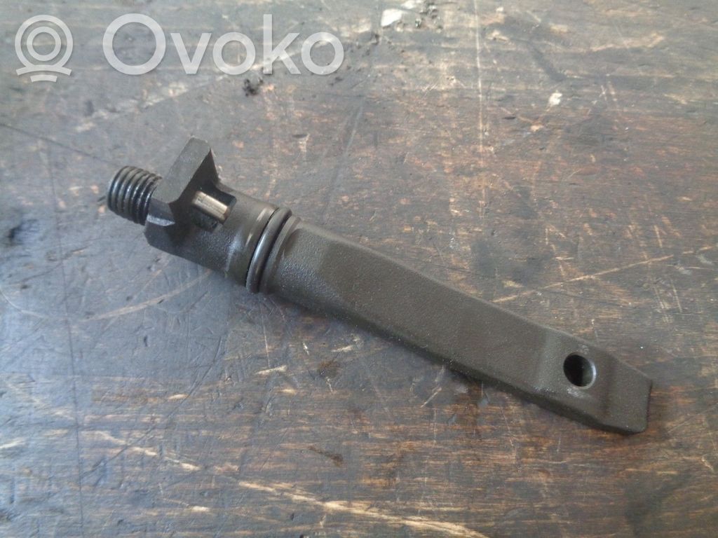 Opel Vectra C Wtryskiwacz paliwa 