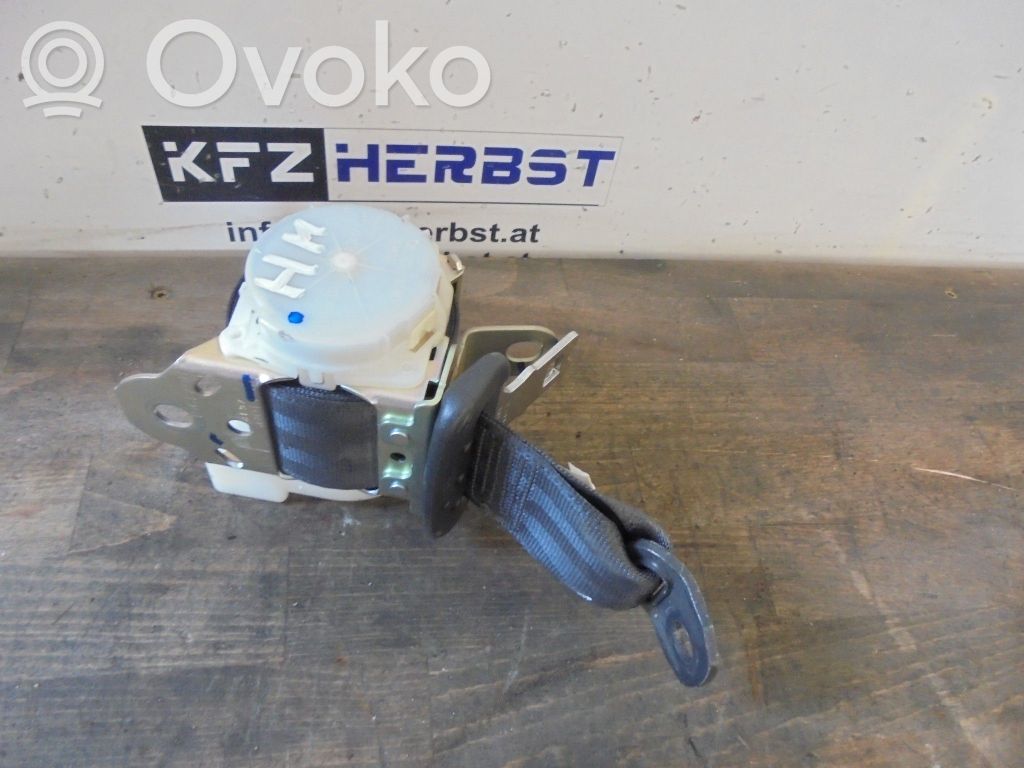Suzuki SX4 Cinturón trasero 
