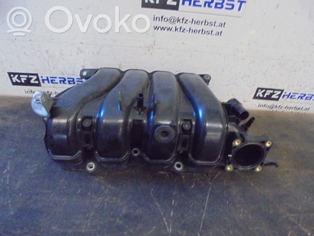 Toyota Auris 150 Collettore di aspirazione 
