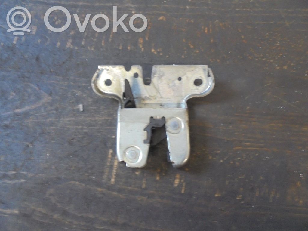 Tailgate/trunk/boot lock/catch/latch