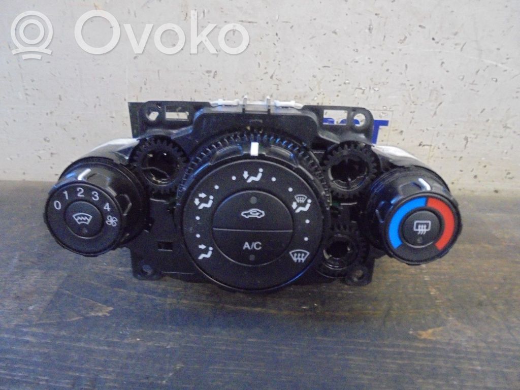 Interruptor de control del ventilador interior   8A6119980BE,8A6119980BE
