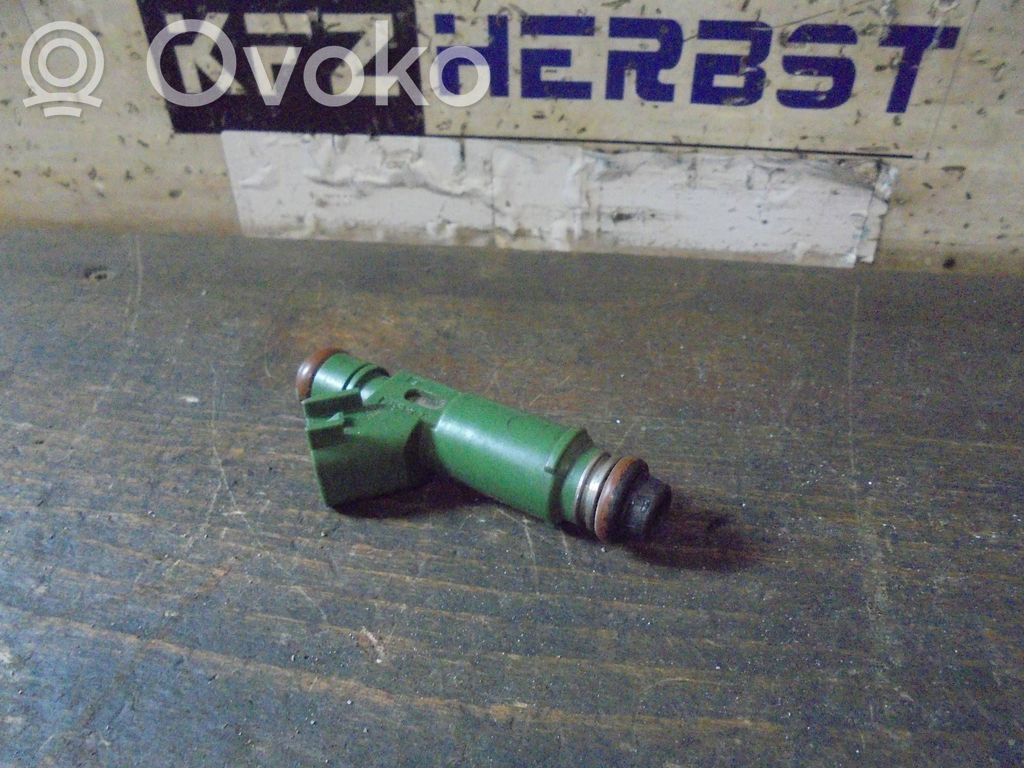 Volvo V70 Inyector de combustible 