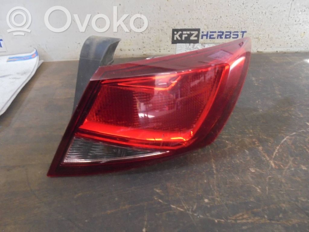 Seat Leon (5F) Galinis žibintas kėbule 