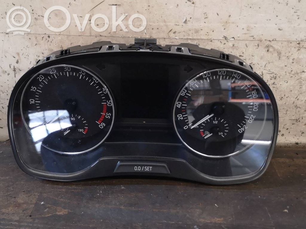 Skoda Fabia Mk3 (NJ) Tachimetro (quadro strumenti) 