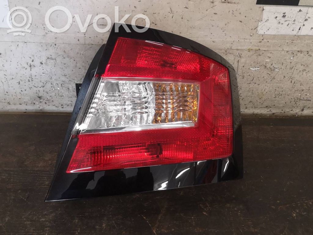 Skoda Fabia Mk3 (NJ) Luz trasera/de freno