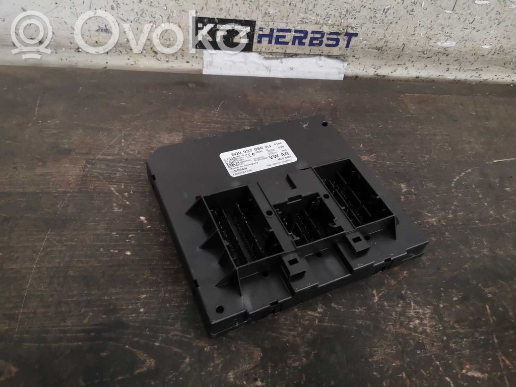 Autres unités de commande / modules   5Q0937086AJ,5Q0937086AJ,F005V01738