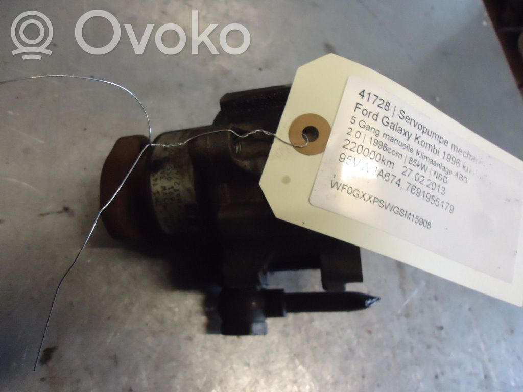 Ford Galaxy Ohjaustehostimen pumppu 