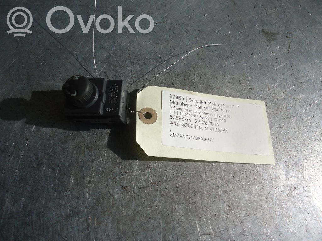 Wing mirror switch   A4518200410,MN108084,A4518200410,MN108084