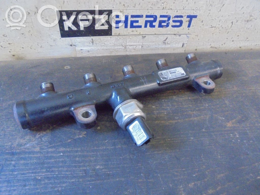 Citroen C4 II Picasso Conductă alimentare injectoare 