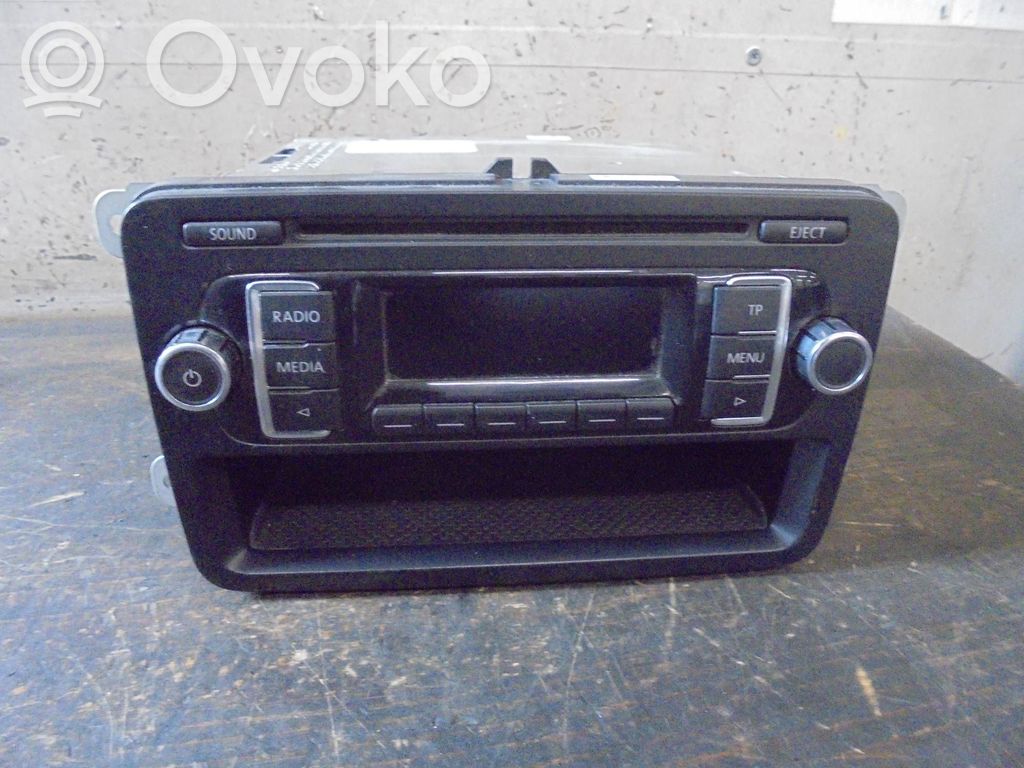 Volkswagen Touran I Stacja multimedialna GPS / CD / DVD 