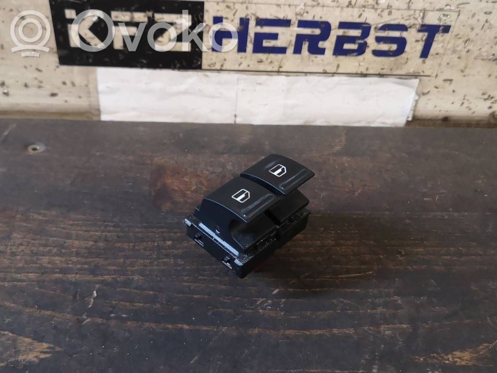 Interruptor del elevalunas eléctrico   1K3959857A,1K3959857A
