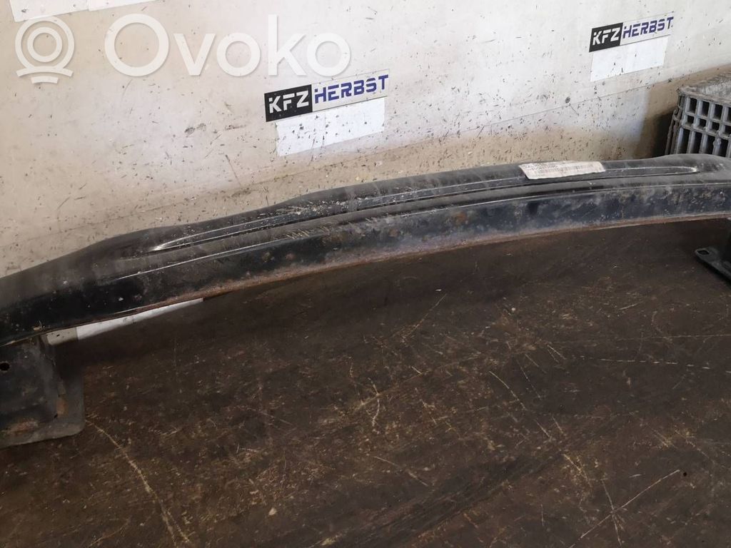 Audi Q3 8U Travesaño de apoyo del amortiguador trasero 