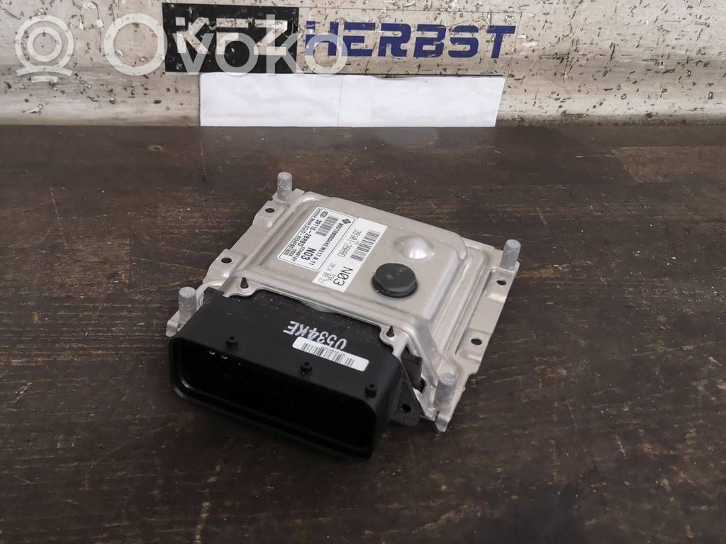 KIA Pro Cee'd II Sterownik / Moduł ECU 