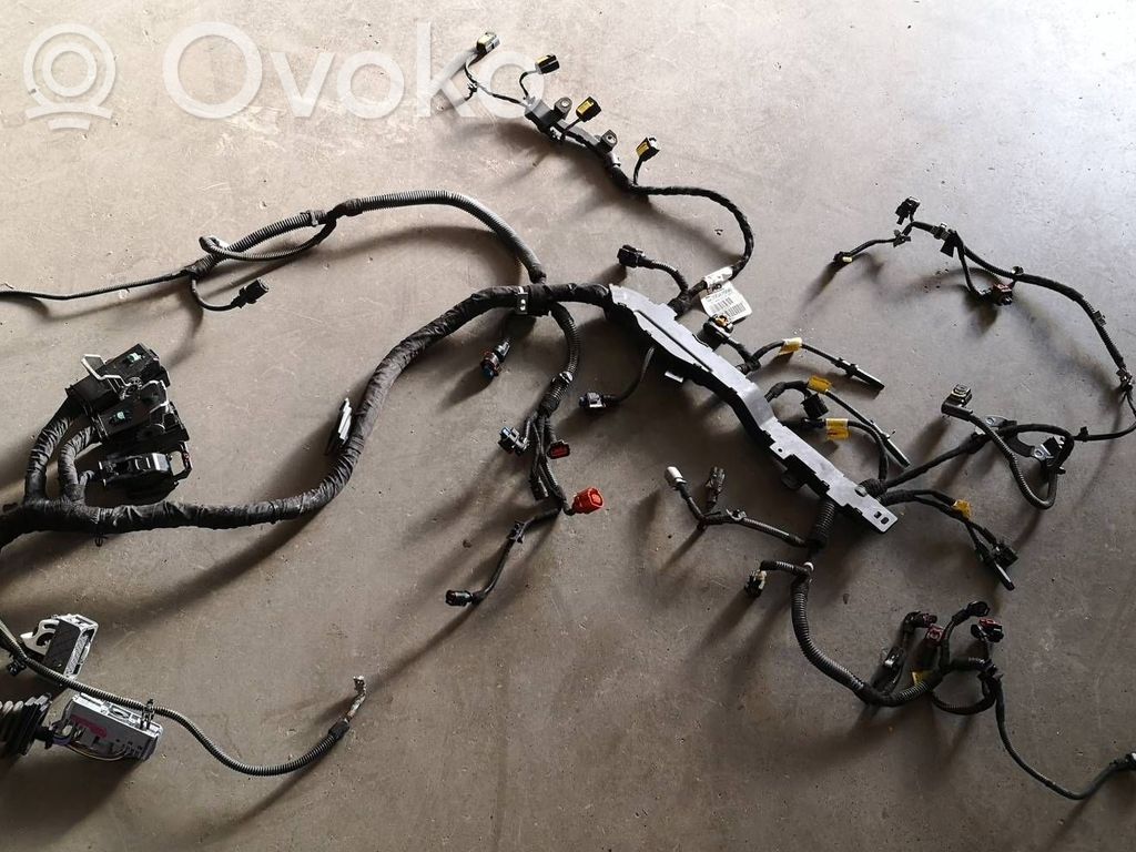Opel Astra K Wiązka przewodów silnika 