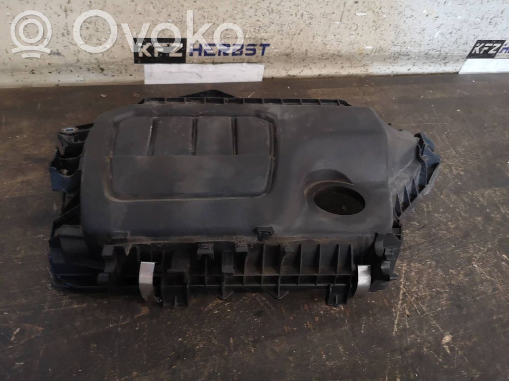 Moottorin koppa   175B11268R,175B11268R