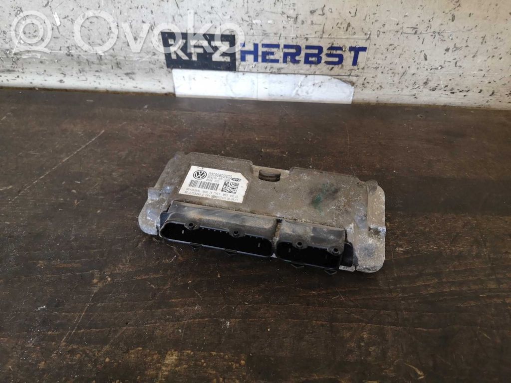 Seat Leon (1P) Engine control unit/module 