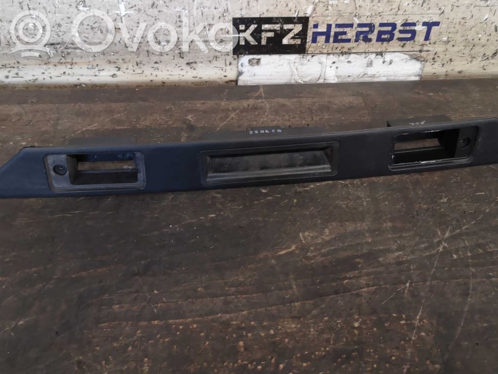 Audi A3 S3 8P Fuel tank opening switch 
