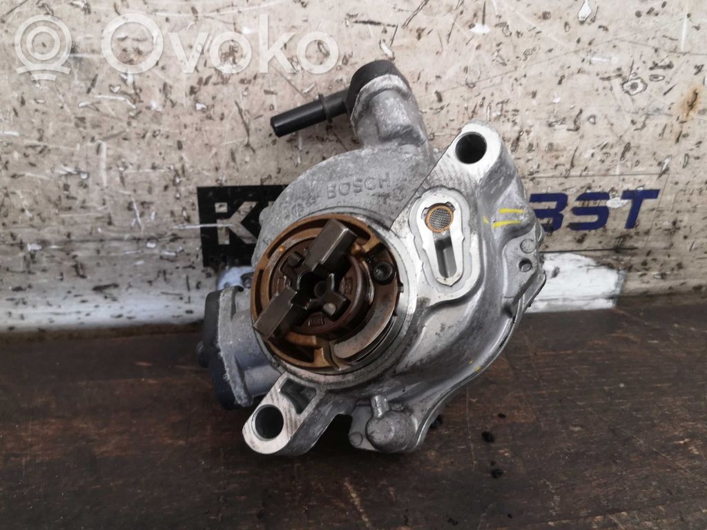 Ford Fiesta Pompă vacuum