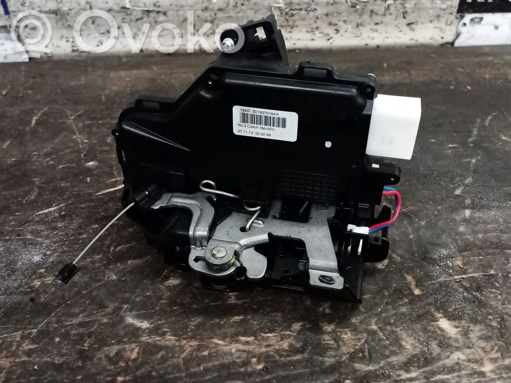 Etuoven lukko   3D1837016AR,3D1837016AE,3D1837016AE,3D1837016AR