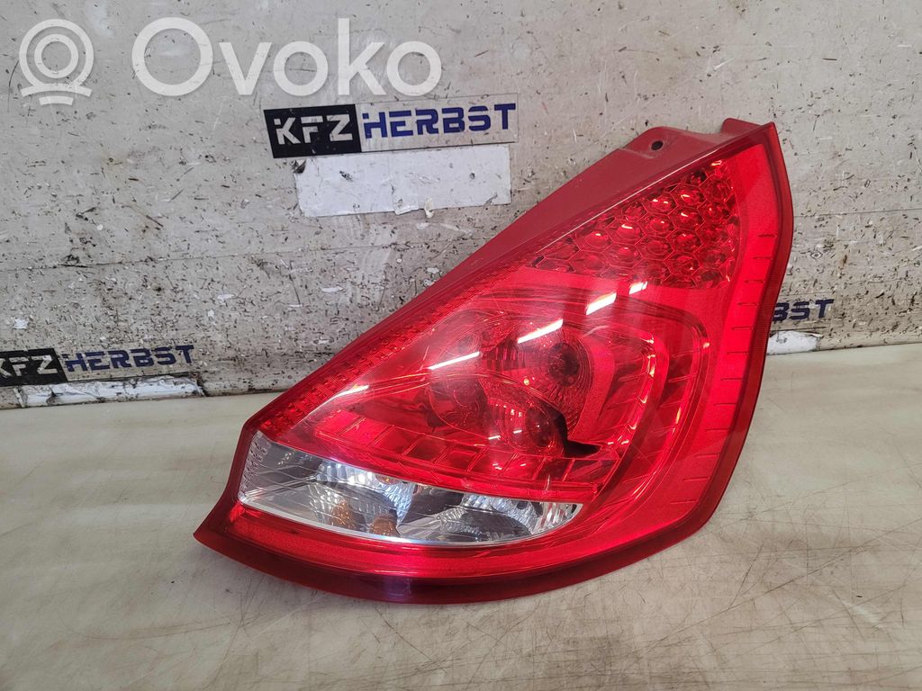Lampa tylna   8A6113404AE,8A6113A602AB,8A6113404AE,8A6113A602AB