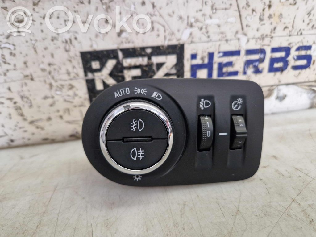 Opel Astra K Light switch 
