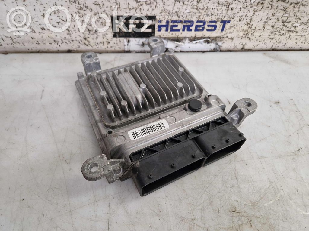 Mercedes-Benz E W212 Engine control unit/module 