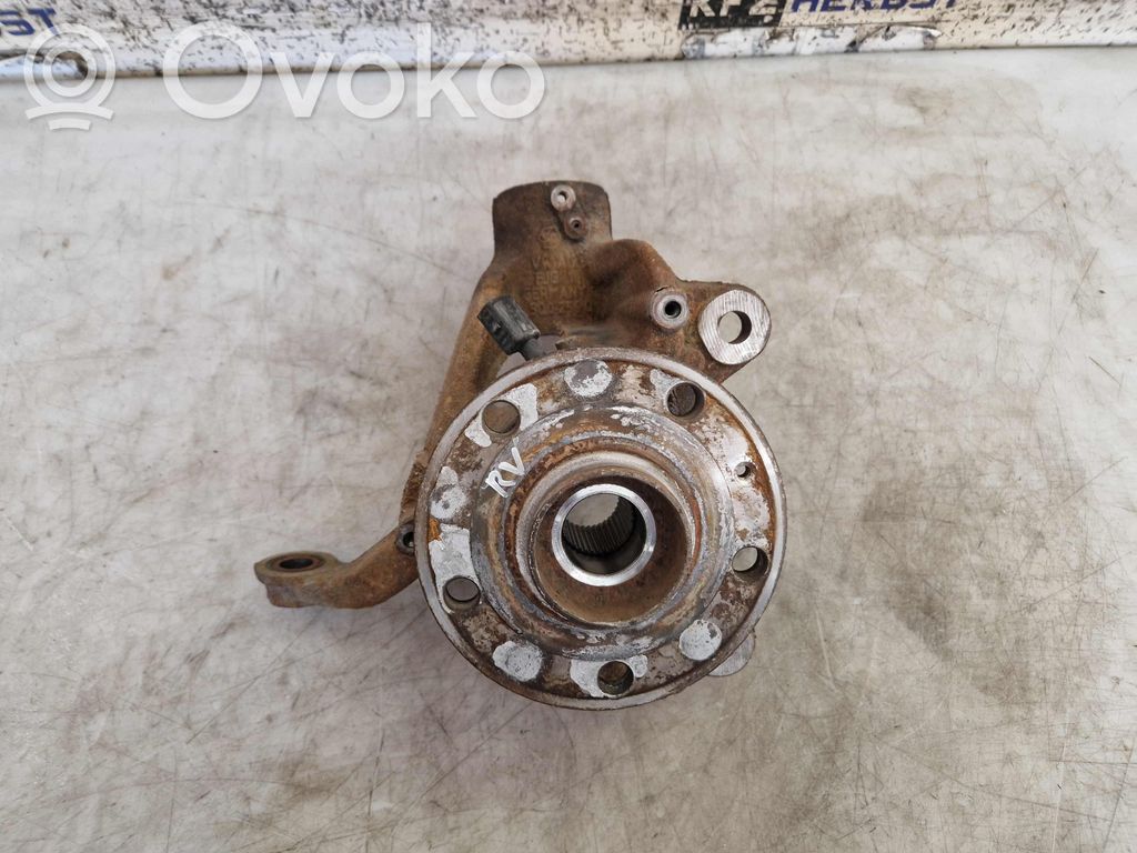 Volkswagen Golf VII Achsschenkel vorne 