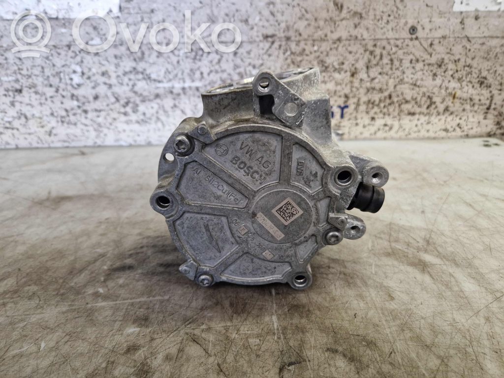 Audi A5 Bomba de vacío 