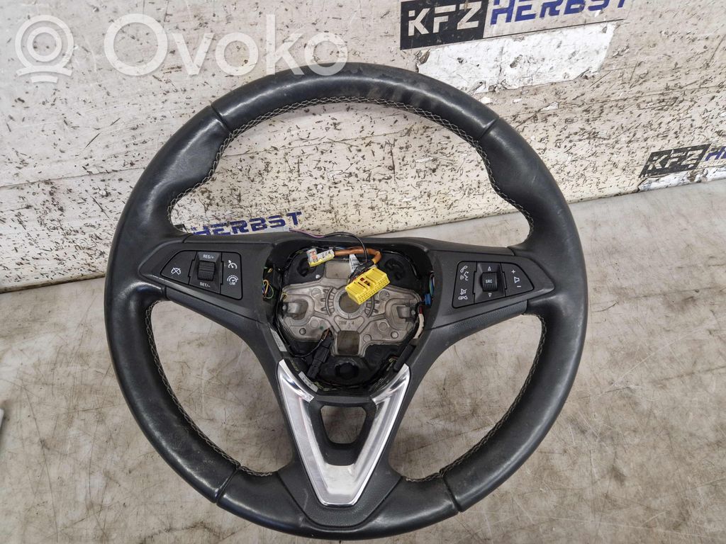 Opel Astra K Ohjauspyörä 