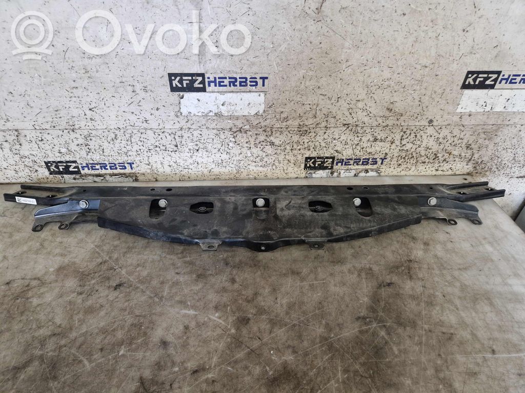 BMW 5 F10 F11 Pas przedni 