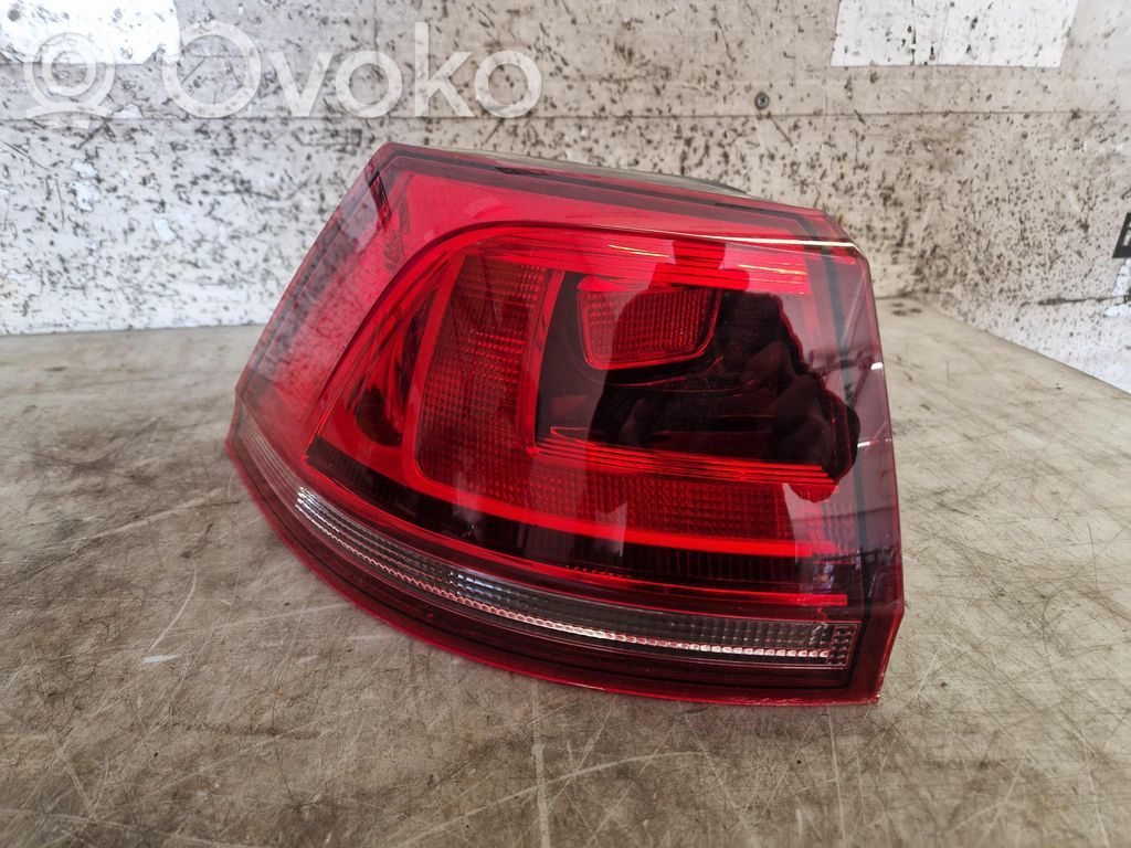 Volkswagen Golf VII Lampă spate în caroserie 