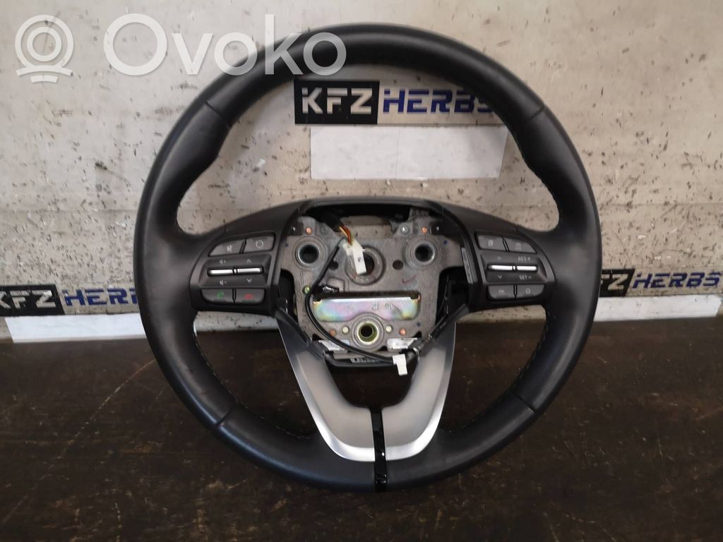 Hyundai i30 Ohjauspyörä 