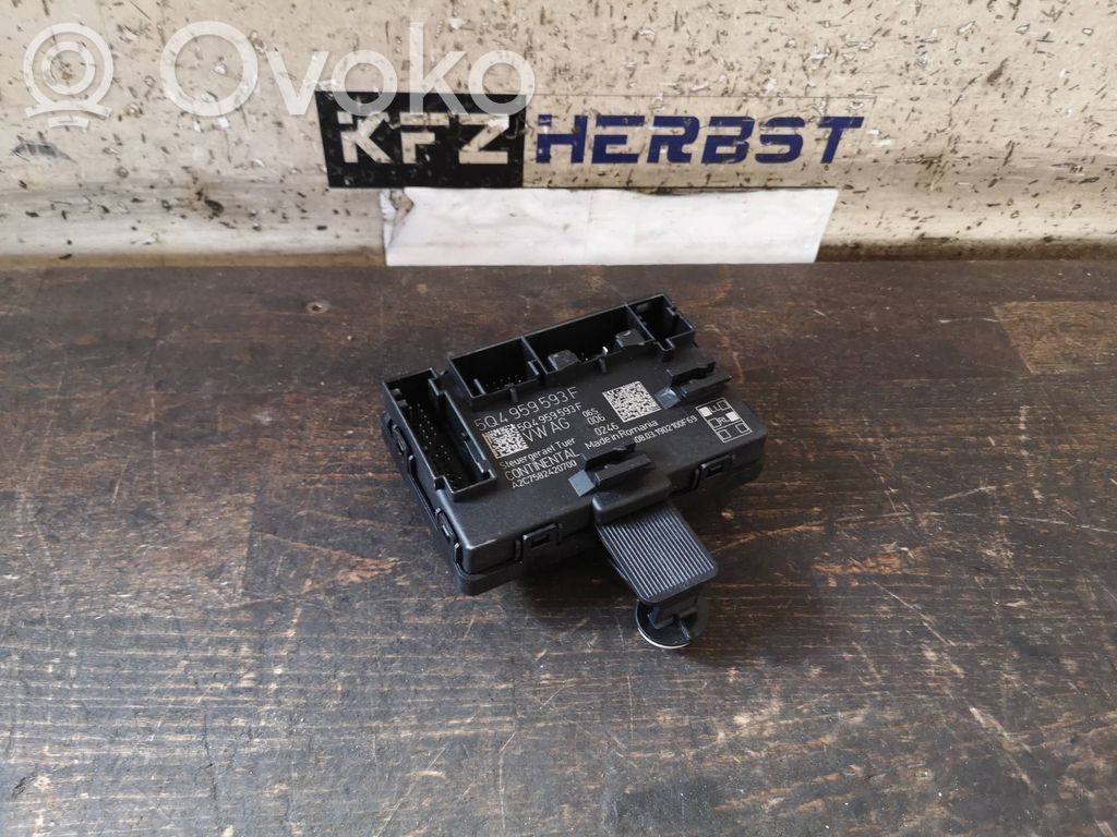 Other control units/modules   5Q4959593F,5Q4959593F