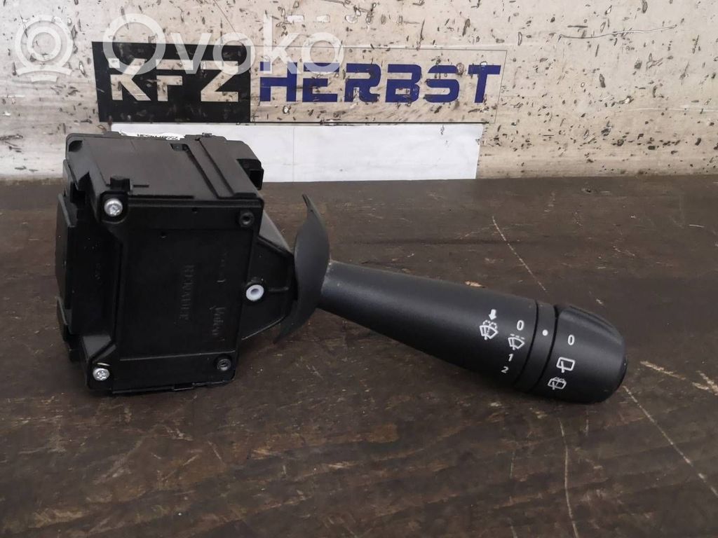 Dacia Dokker Wiper switch 
