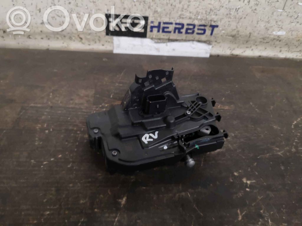 Ford Escort Front door lock 