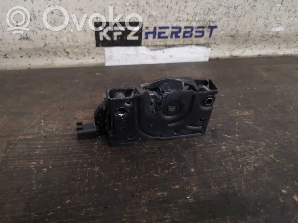 Ford Focus Engine bonnet/hood lock/catch 