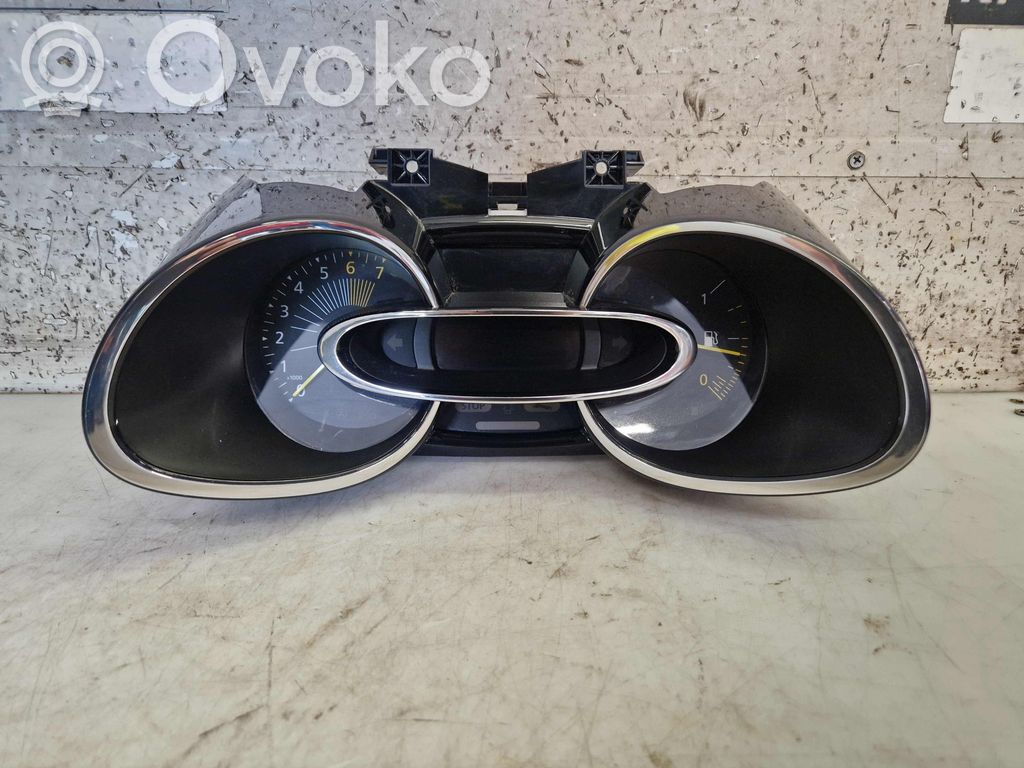 Renault Clio IV Speedometer (instrument cluster) 