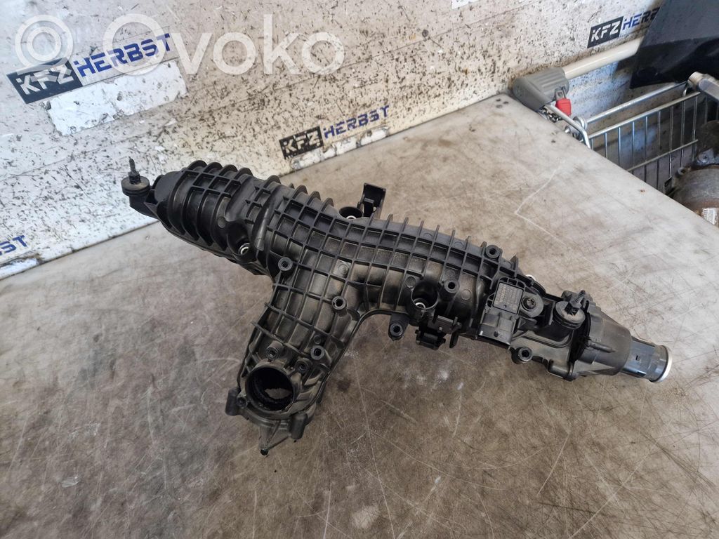 Volvo V40 Kolektor ssący 