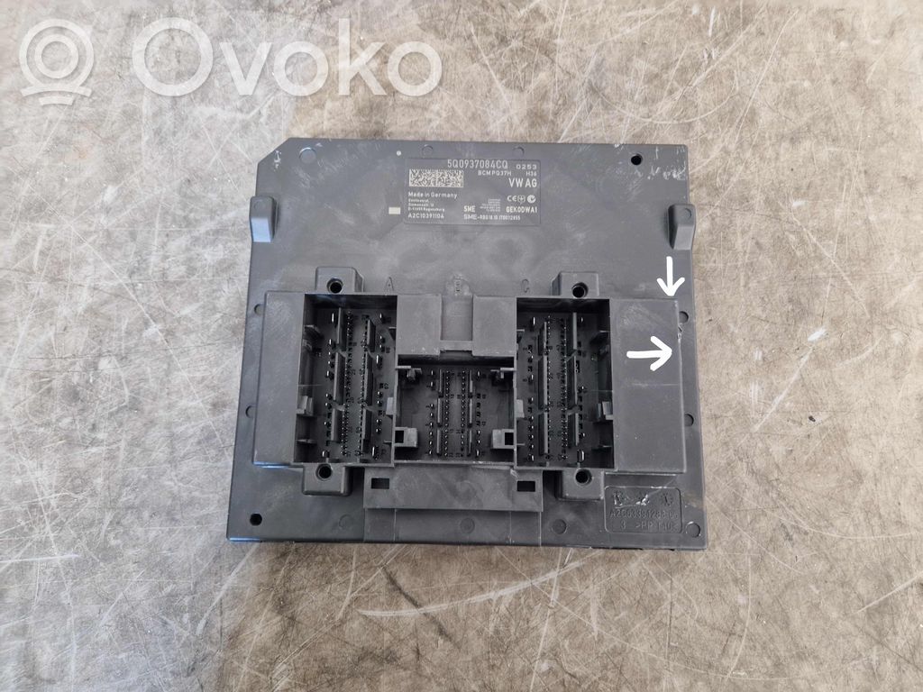 Autres unités de commande / modules   5Q0937084CQ,5Q0937084CQ