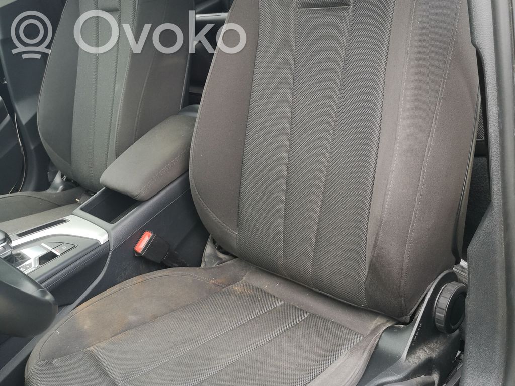 Kuljettajan istuin   8W0881405A,8W0881903T,8W0881405A,8W0881903T,8W5880241K