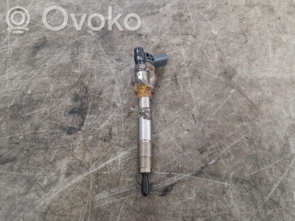 BMW 2 F22 F23 Injector combustibil 
