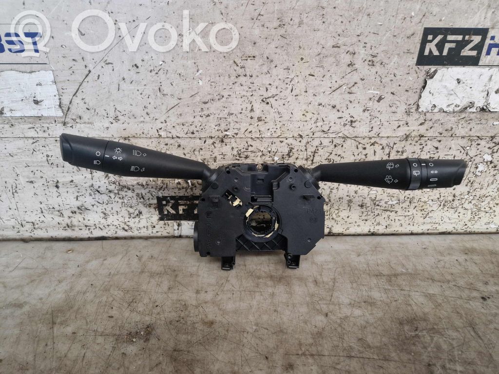 Fiat Panda III Butoane/comutatoare pe volan 