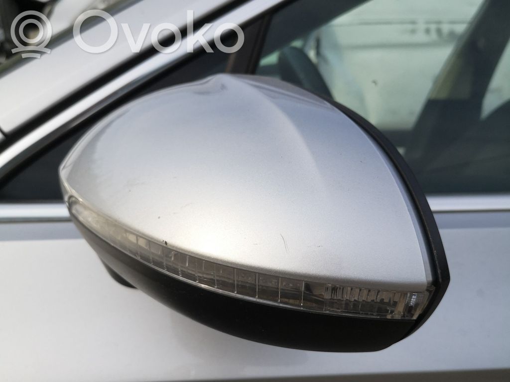 Volkswagen PASSAT B8 Oglindă electrică ușă față 