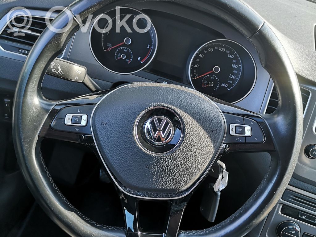 Volkswagen Golf VII Ohjauspyörä 