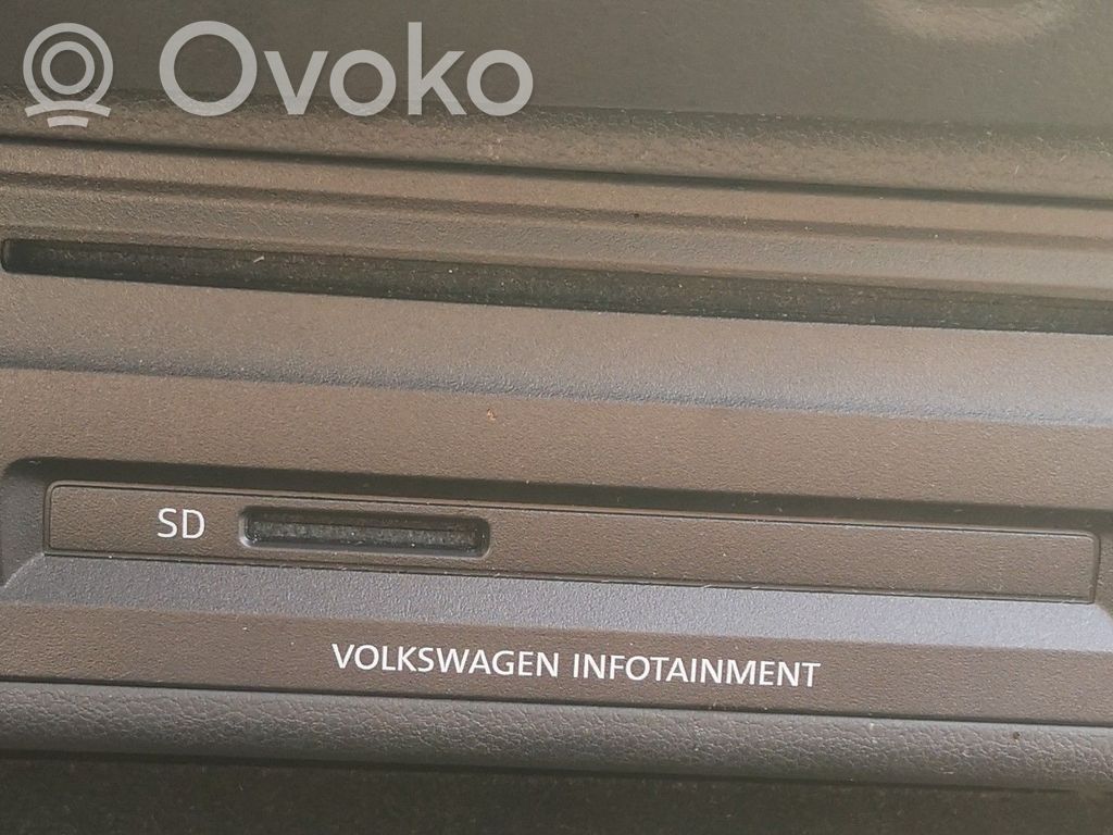 Stacja multimedialna GPS / CD / DVD   INFOTAINMENT,5G0035819A,5G0035819A,INFOTAINMENT