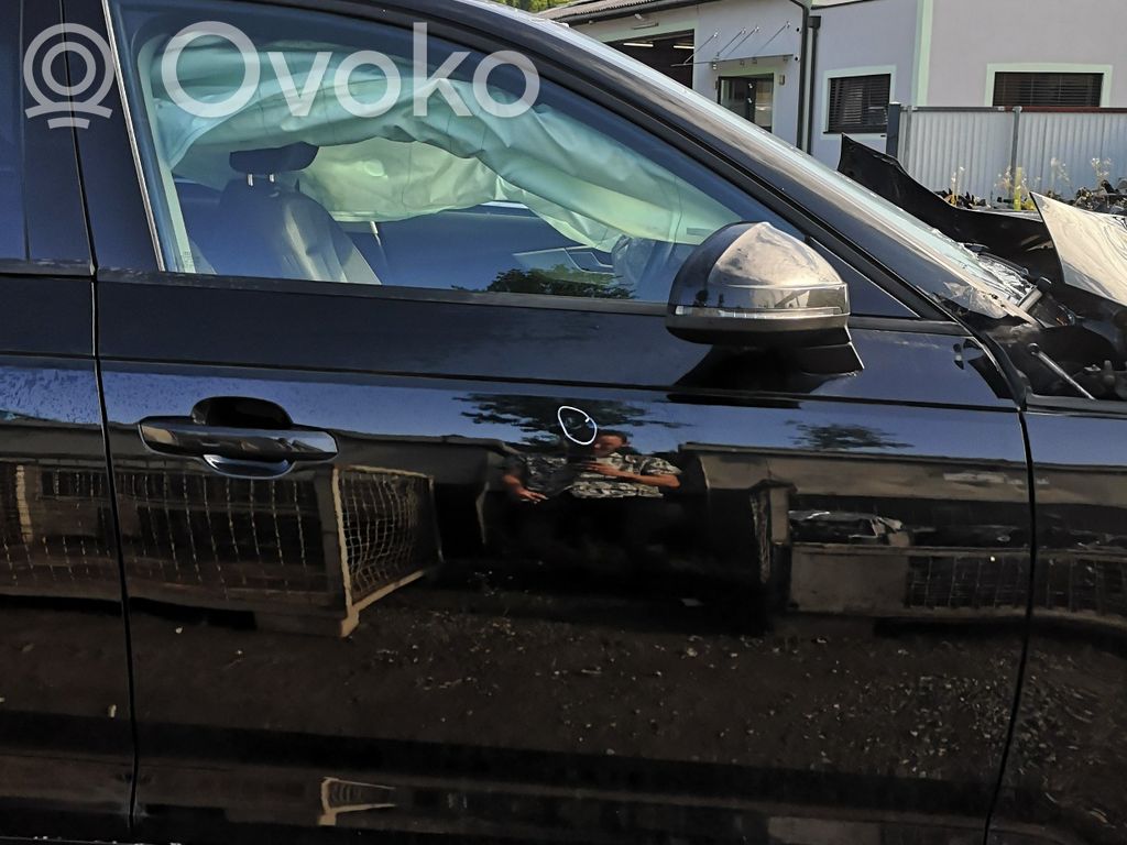 Porte avant   8W0831052D,8W0831052,8W0831052,8W0831052D