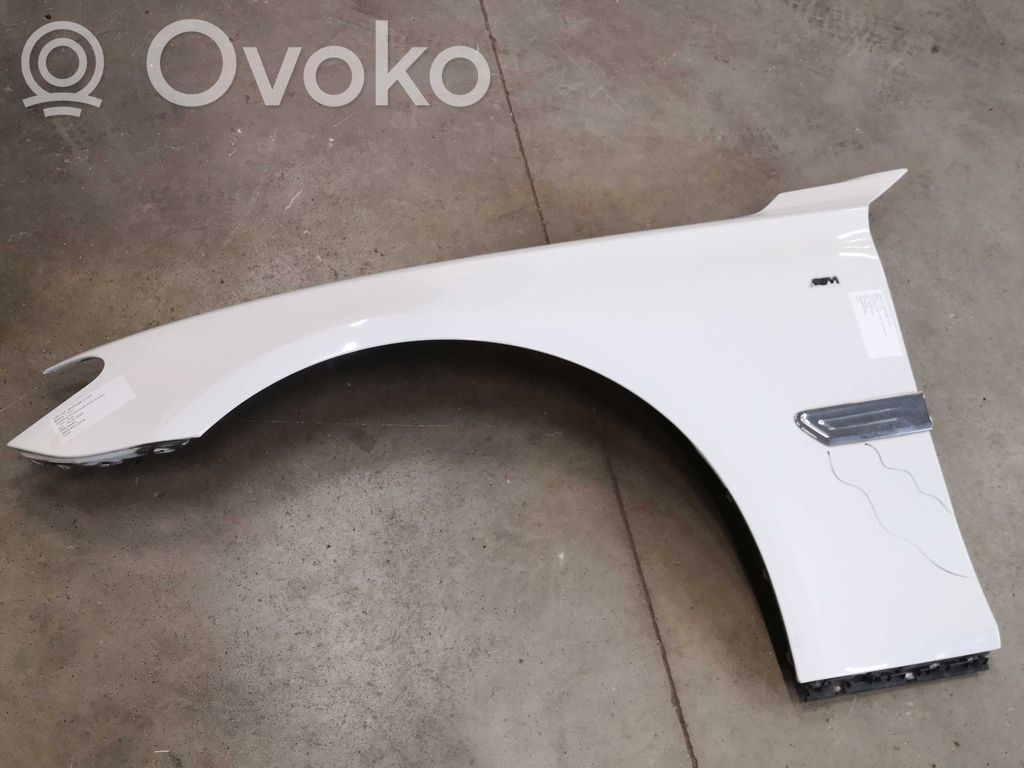 BMW 7 F01 F02 F03 F04 Aripă 