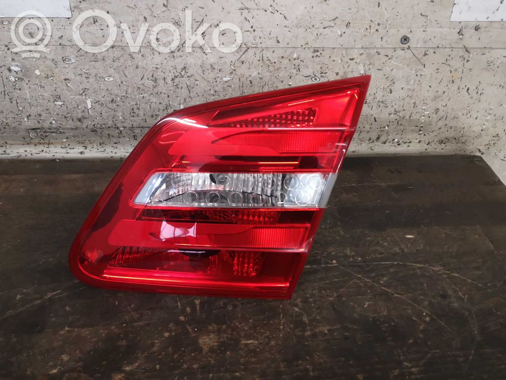 Mercedes-Benz B W246 W242 Lampa tylna