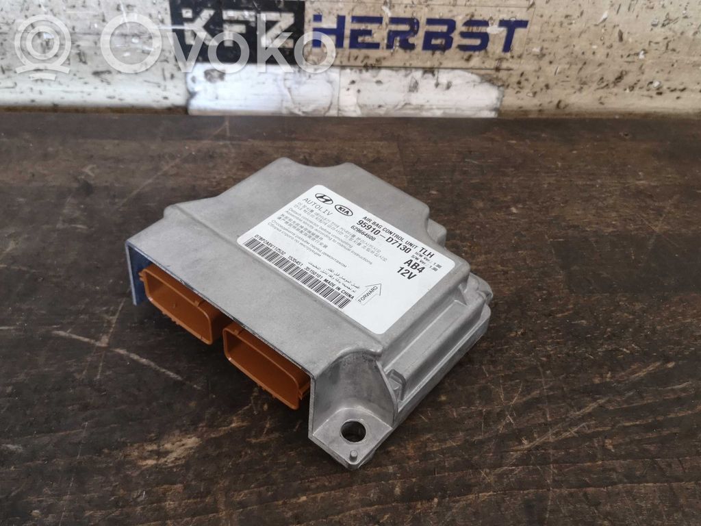 Hyundai Tucson TL Gaisa spilvenu vadības bloks 