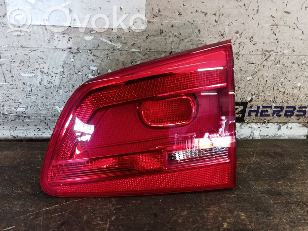 Volkswagen Touran II Galinis žibintas kėbule 
